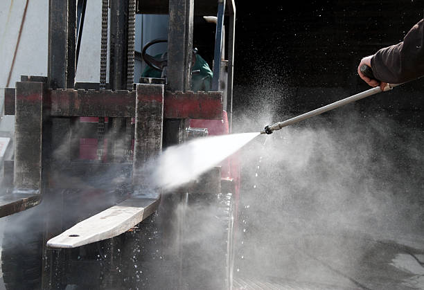 Best Deck Pressure Washing  in Sarand, AL